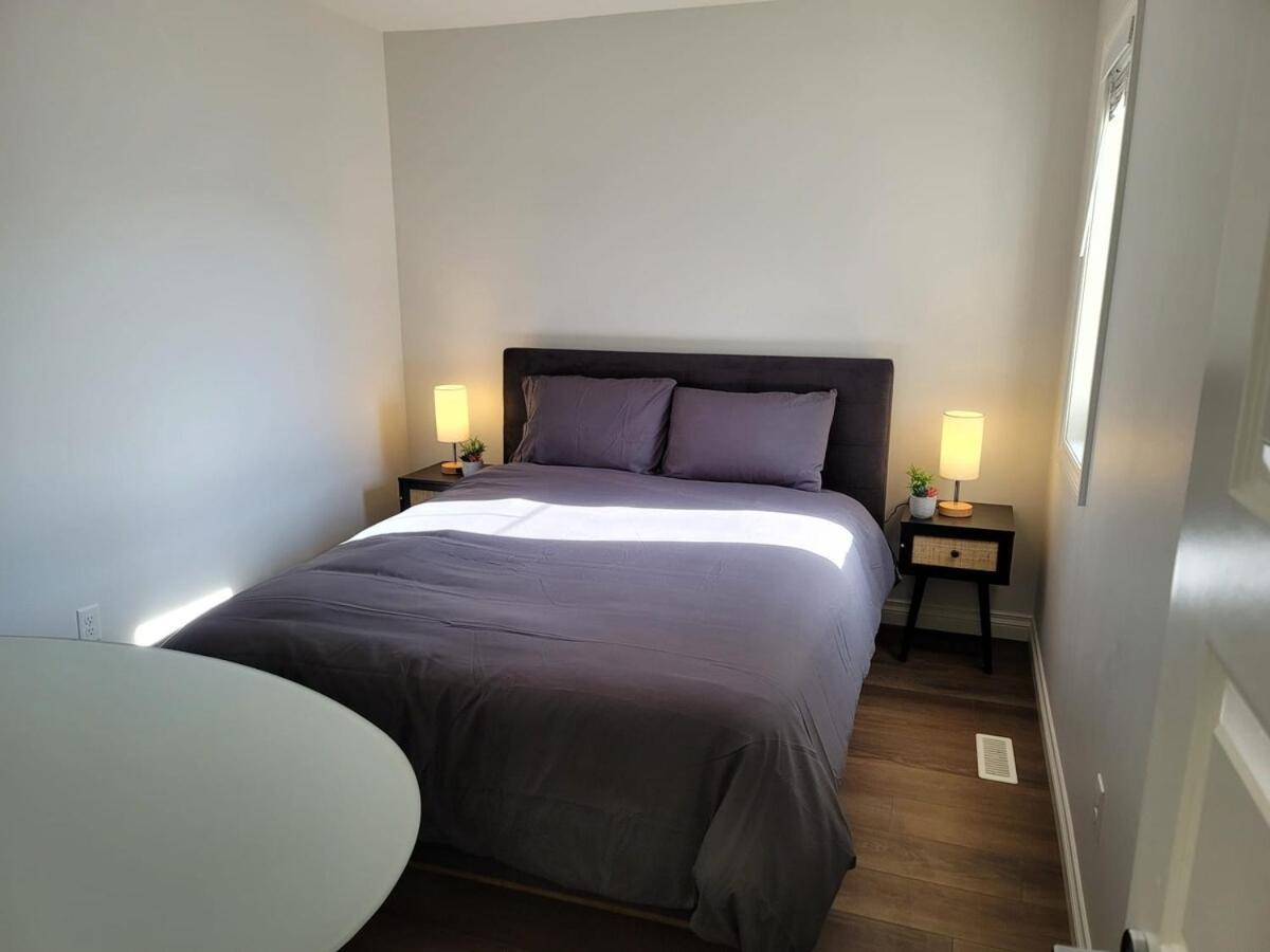 Holiday home Exquisite Entire 4- Bed Vacation Home! Calgary